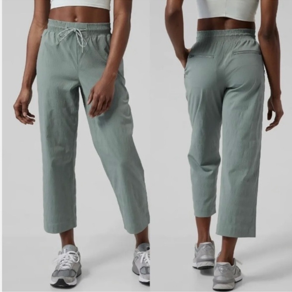 ATHLETA TREKKIE STRAIGHT CROP RIPSTOP PANTS SIZE 12